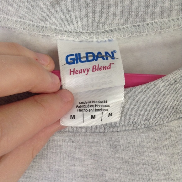 Delta Zeta Crest Crewneck - Picture 4 of 5